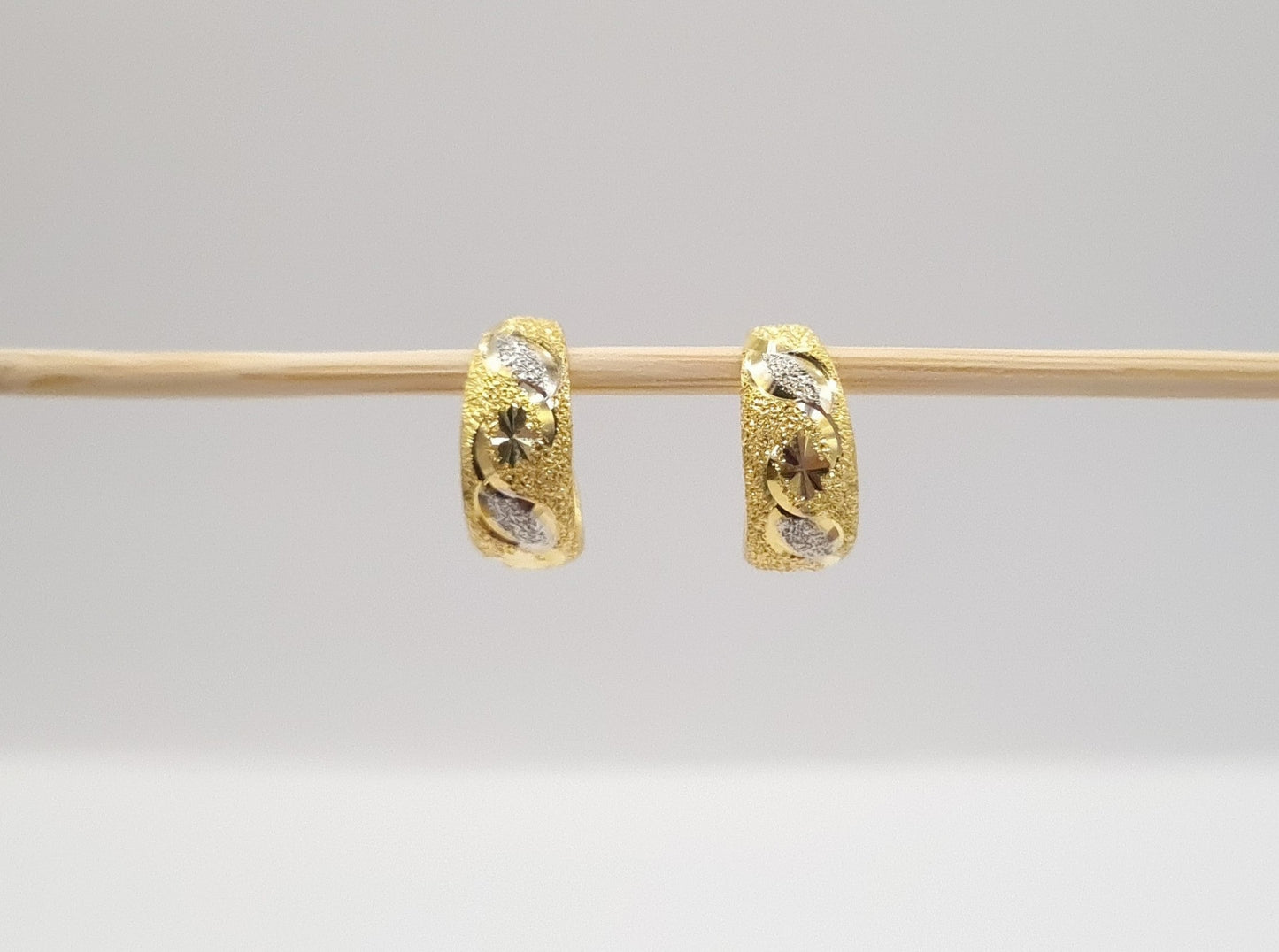 22k solid gold basket hoops earrings, sand blast hoops