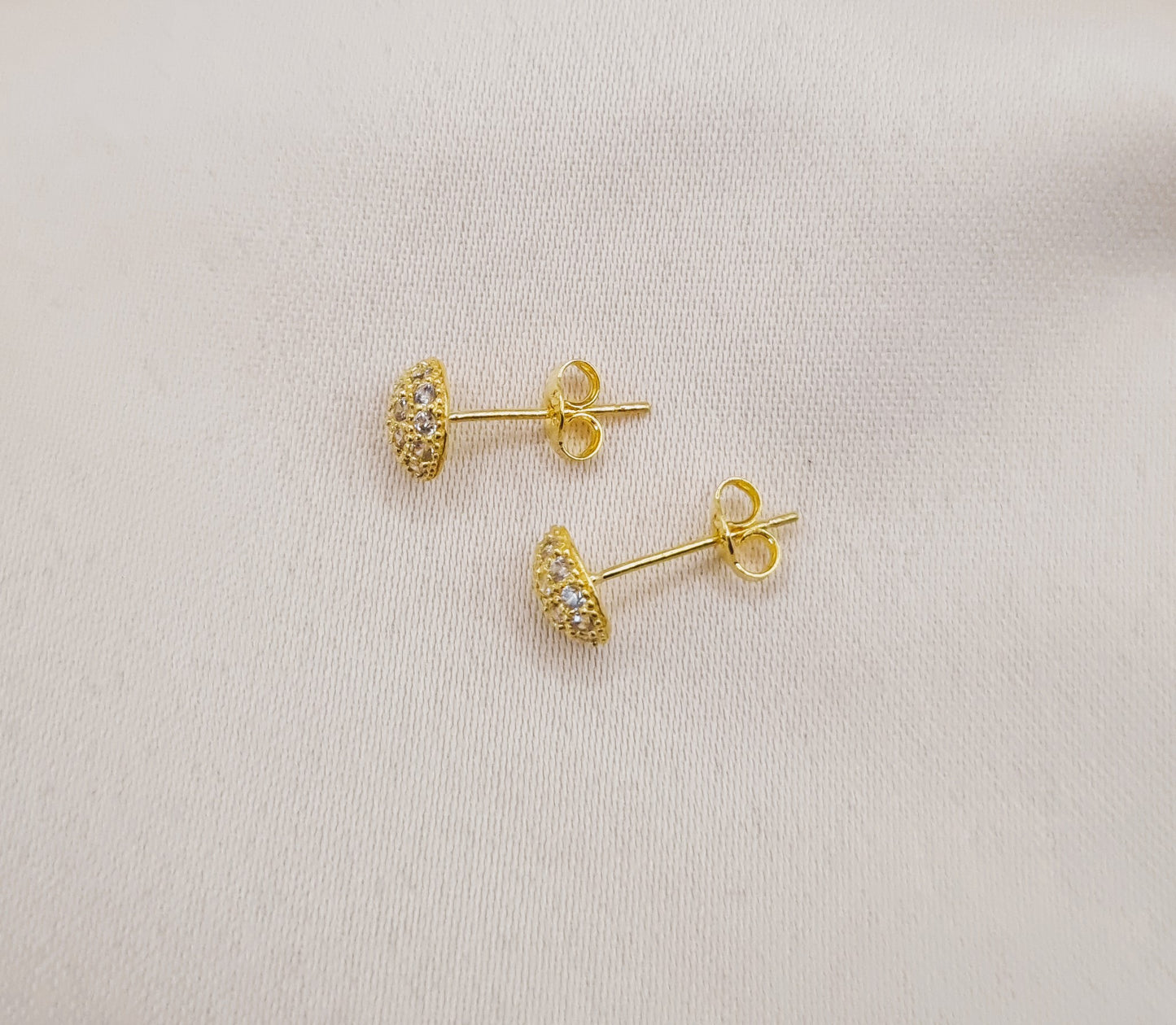 22k solid gold round studded earrings and pendant charm only