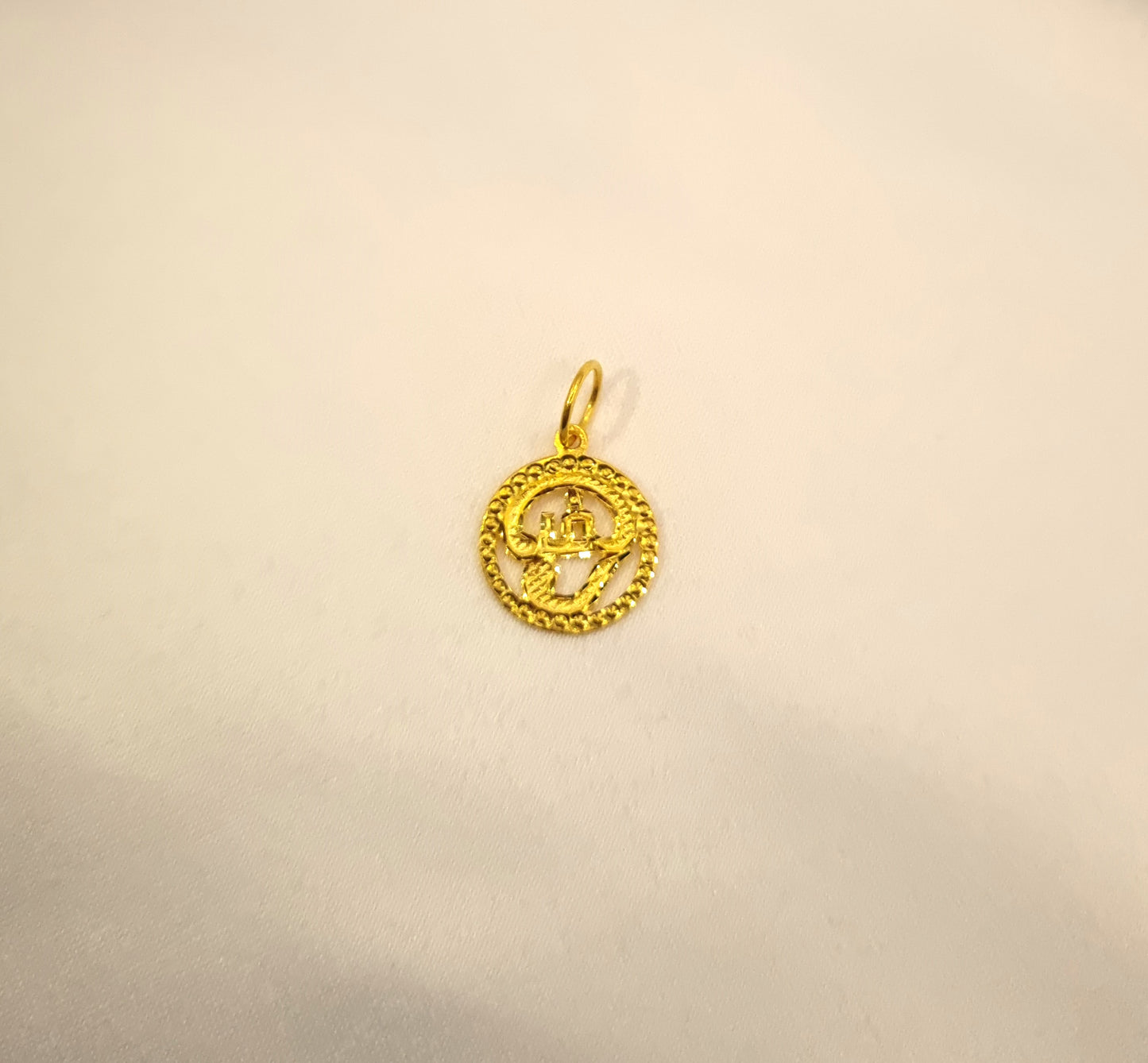 Om pendant/ tamil Om pendant only