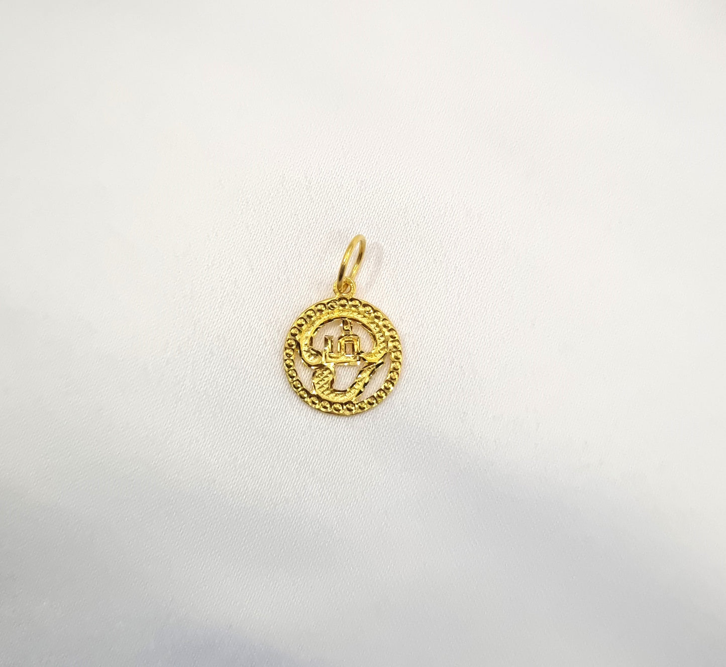 Om pendant/ tamil Om pendant only