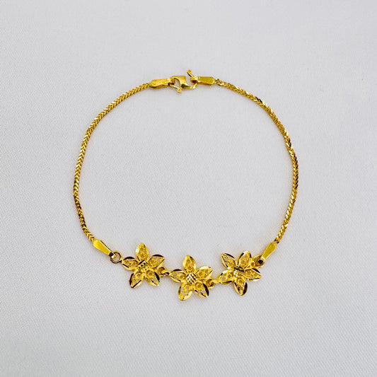 22k solid gold flower bracelet