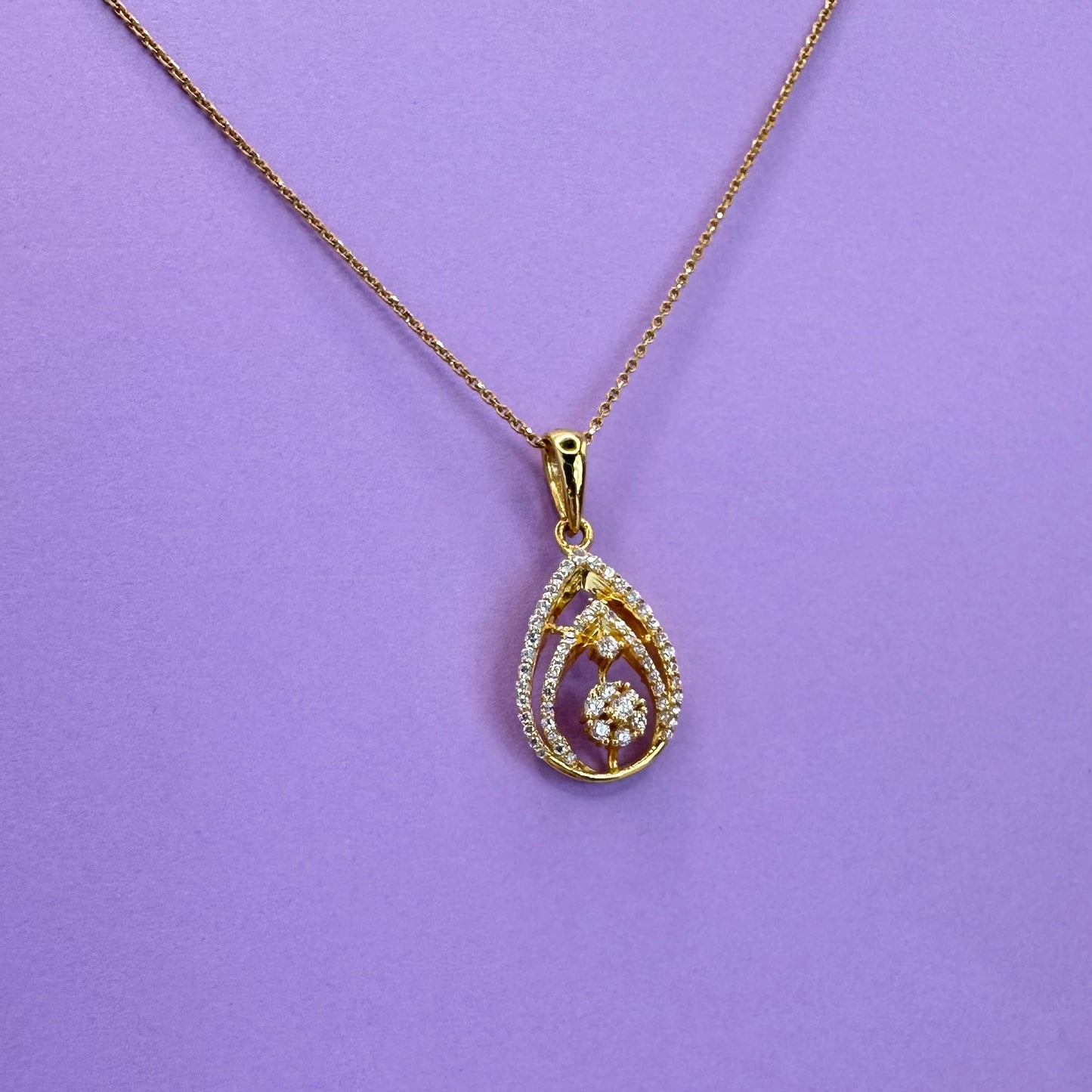 22k solid gold studded pendant only