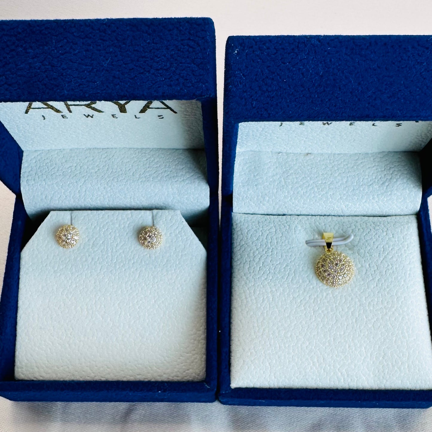 22k solid gold round studded earrings and pendant charm only