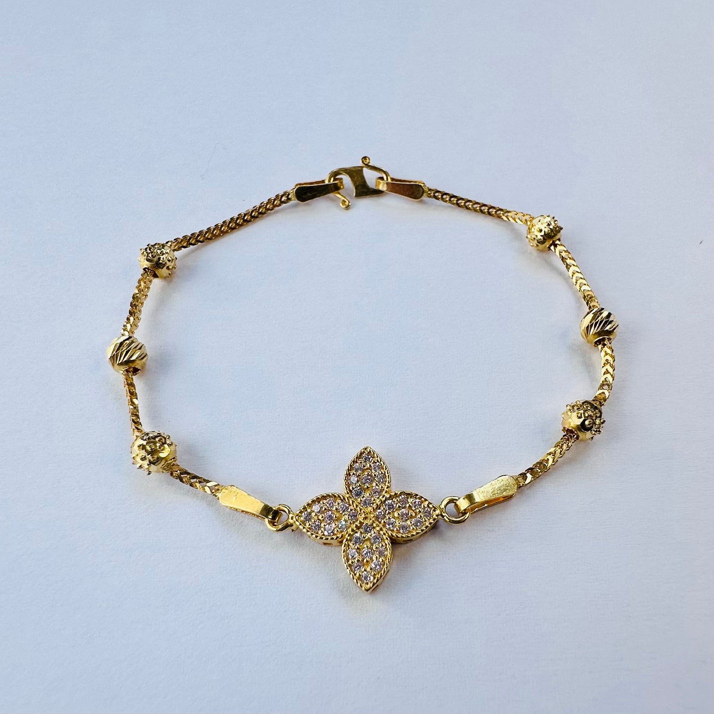 22k solid gold designer bracelet