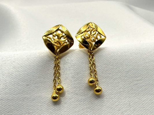 22k solid gold dangle Earrings