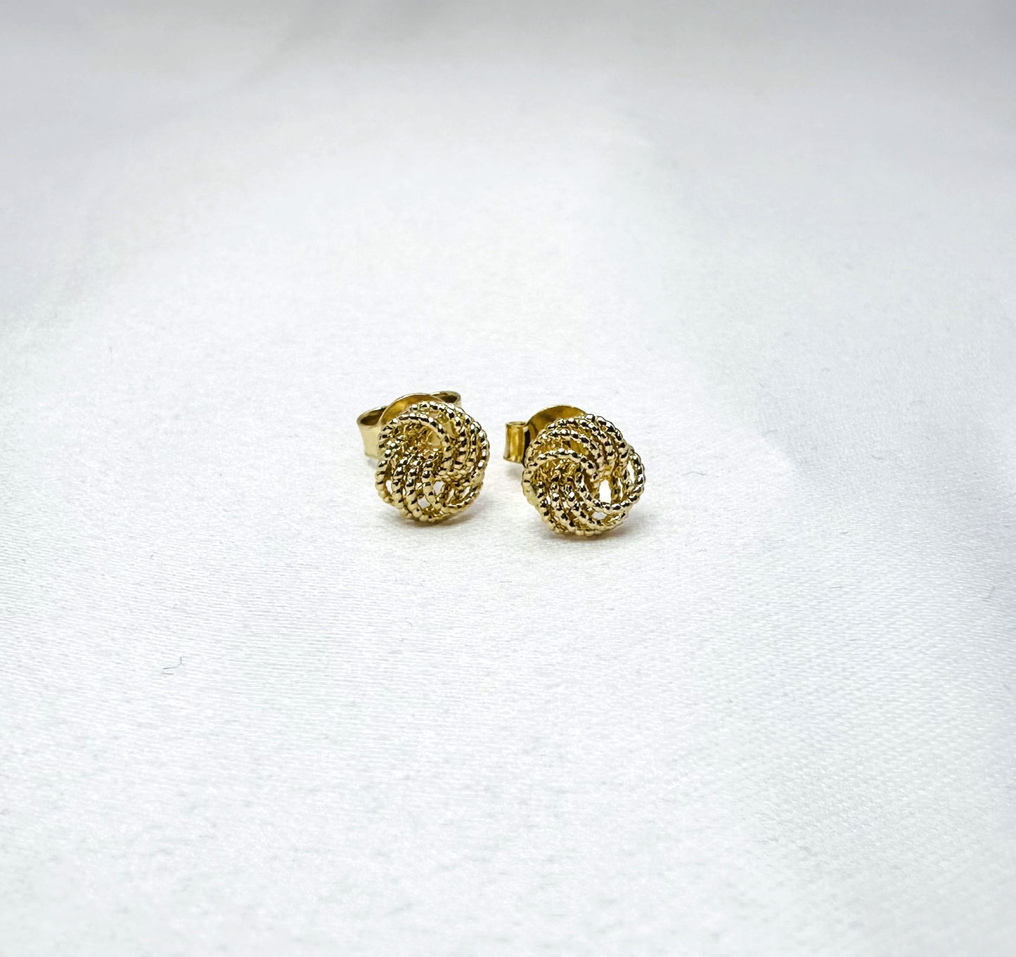 18k solid gold twisted earrings