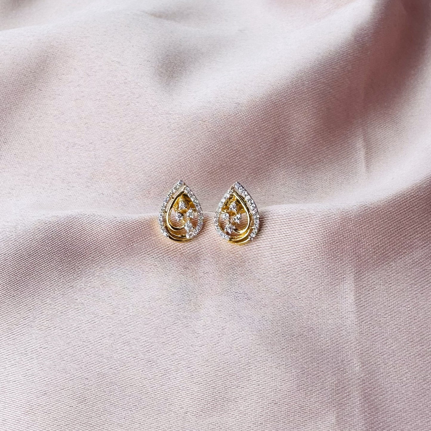 22k solid gold white cz studded drop earrings